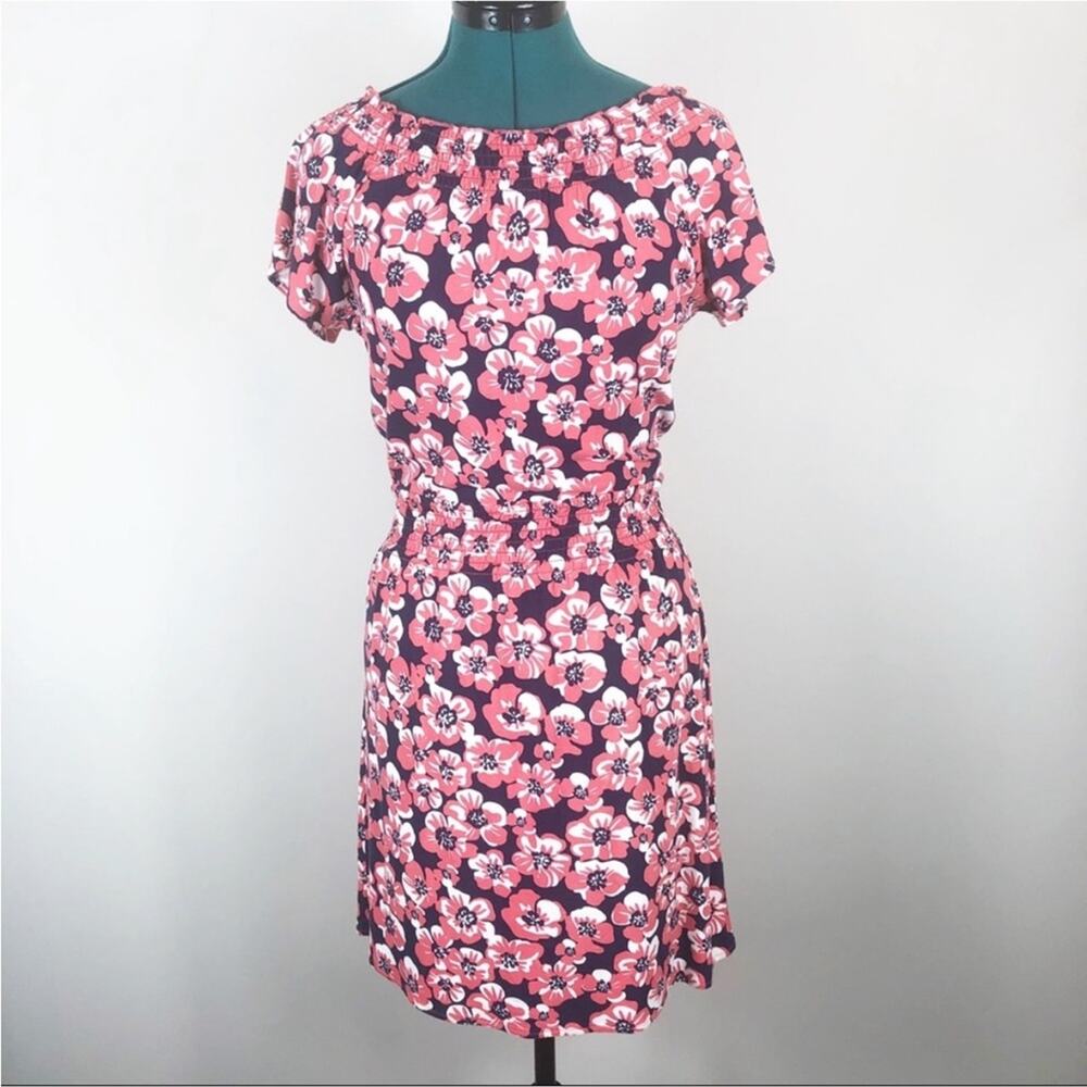 NWT Lilly puzliter dress in Kelsi style. Island coral build me up